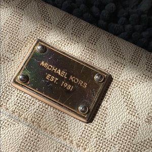 Michael Kors wallet
